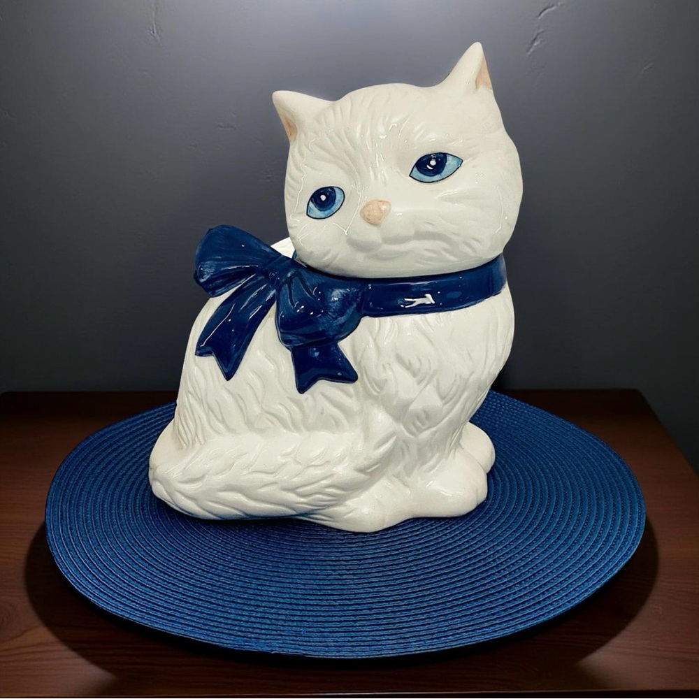 Vintage Cat Cookie Jar Collector Gift for the Cat Lover